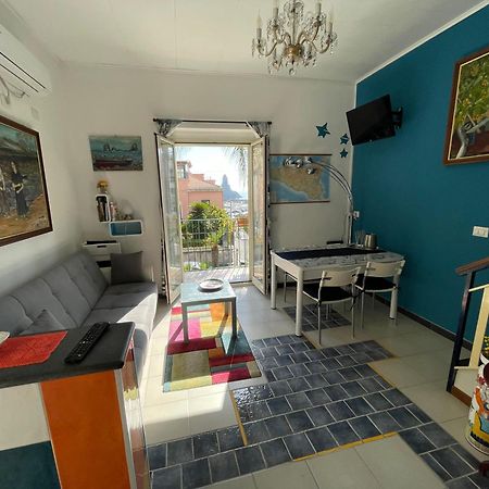 Suite 53 Aci Trezza Esterno foto