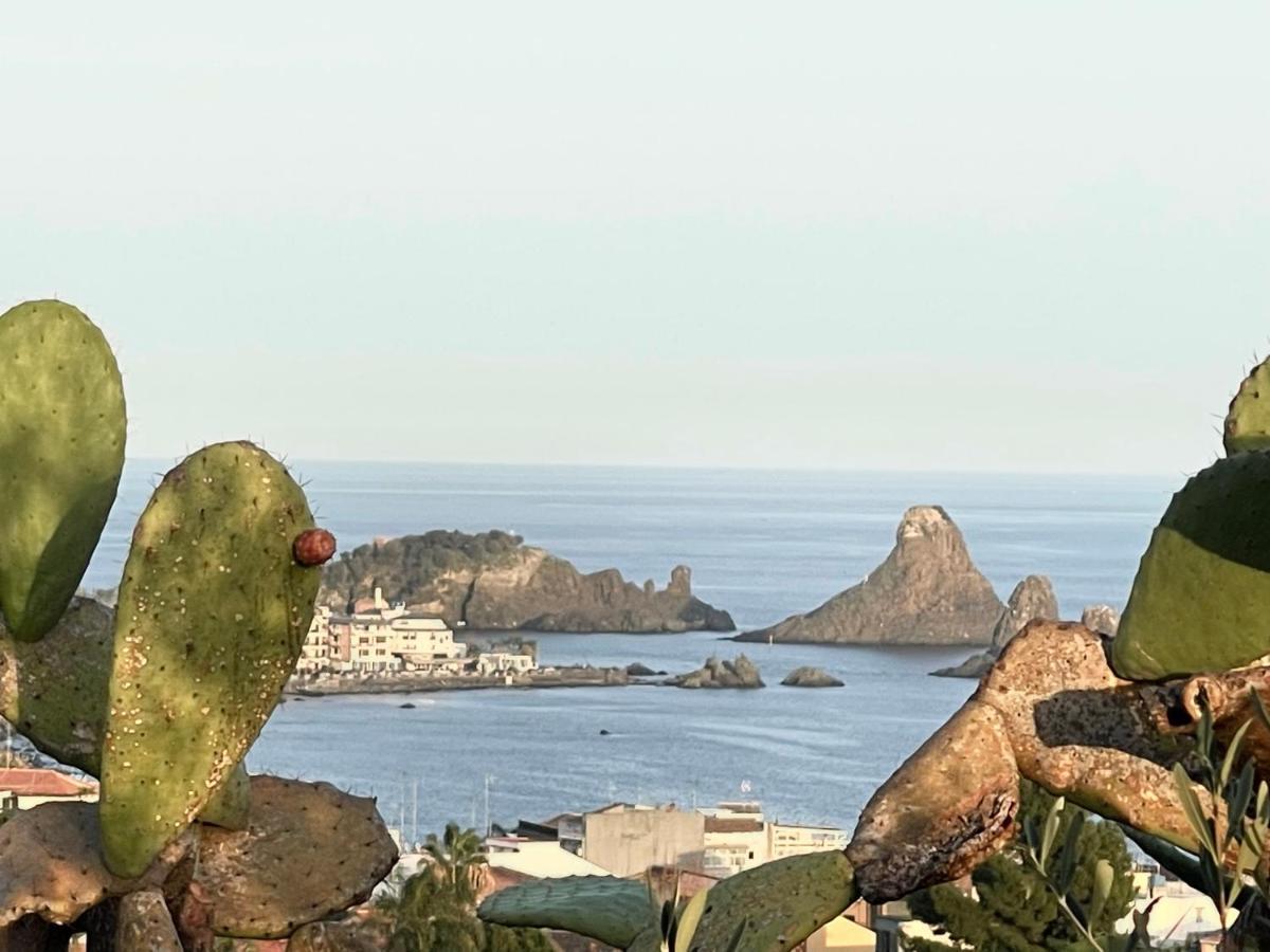 Suite 53 Aci Trezza Esterno foto