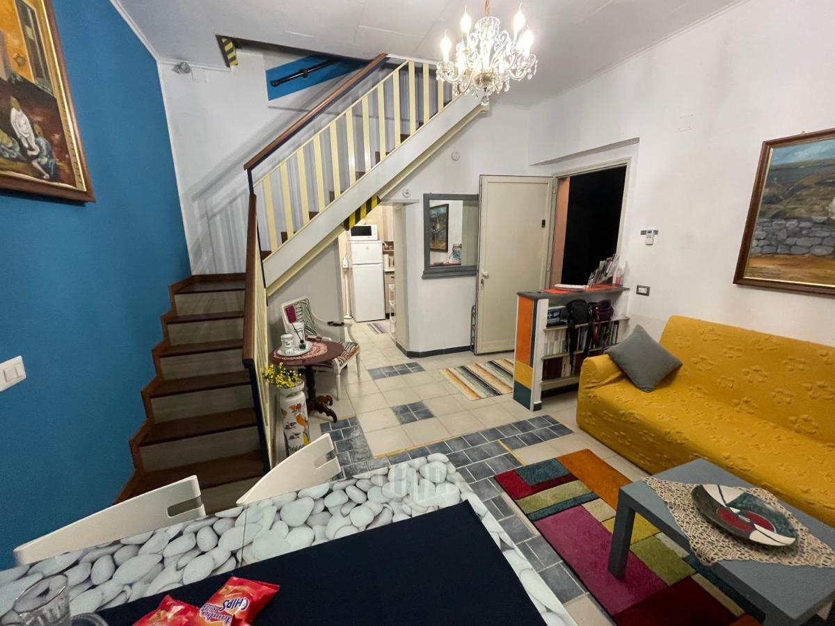 Suite 53 Aci Trezza Esterno foto