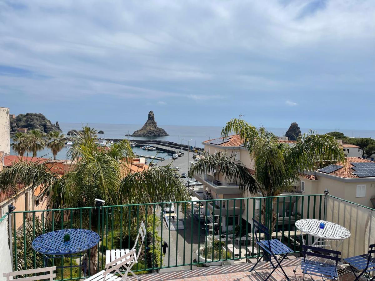 Suite 53 Aci Trezza Esterno foto